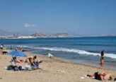 Playa para perros de Alicante (Agua Amarga) – Guía definitiva con información, ubicación y consejos para 2024 ❲Fotos❳