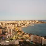 Februar in Alicante: Wetterinfos und Reiseführer